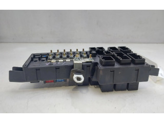 Блок предохранителей 518323118 Volvo S80