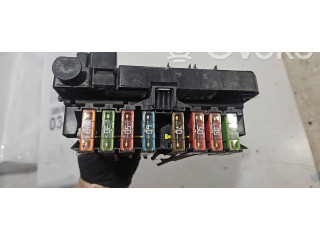 Рулевая рейка Блок предохранителей 9650663880, 31641780 Peugeot 406 1999 - 2006 года