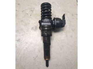 Форсунка 0414720215    Audi A3 S3 A3 Sportback 8P  CAYC 