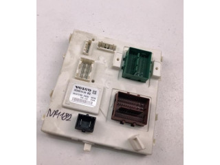 Блок предохранителей 32320214AA, NP1182 Volvo XC40