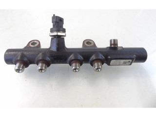 Топливная рампа 8201157327   Renault Clio IV  