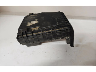 Блок предохранителей 2K1937535AD, 1k0937821d Volkswagen Caddy