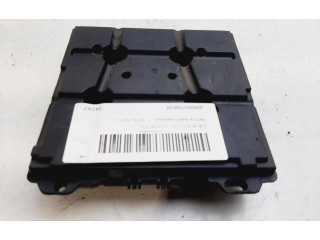 Блок предохранителей 6R0937087R Skoda Rapid (NH)