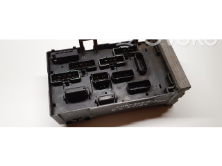 Блок предохранителей 04727080AC, 04727078AA Chrysler Grand Voyager IV