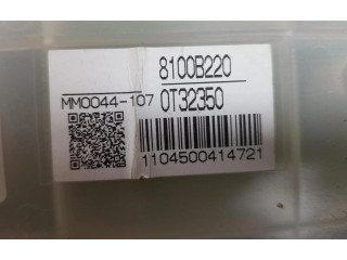 Панель приборов 8100B220, 8100B220 Mitsubishi Montero