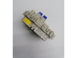   Pojistková skříňka    Nissan Murano Z50 2007