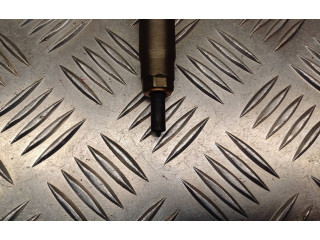 Форсунка 0445110589, 338002A610    KIA Pro Cee'd II   