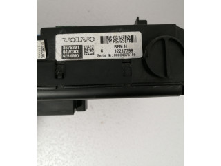 Блок предохранителей 08696098, 08696040   Volvo XC90    