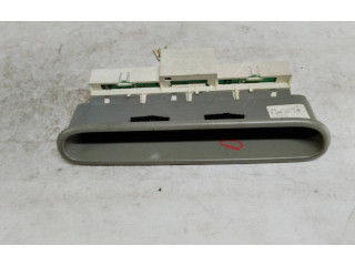 Дисплей    8200121175   Renault Twingo I