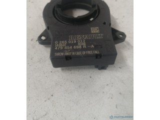 Подрулевой шлейф SRS 8200792586t Dacia Sandero