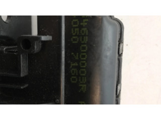 Замок задней крышки