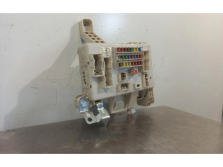 Pojistková skříňka Toyota Land Cruiser (J120)