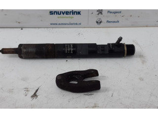 Форсунка 8200365186, 1660000QAN    Nissan Kubistar  K9K-704 