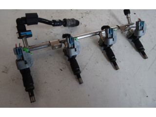 Vstřikovač 55562599   Opel Astra J     