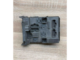   Pojistková skříňka 8200371614   Renault Espace IV 2002