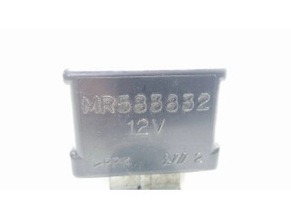 Блок управления MR583832, 5400232   Mitsubishi Pajero