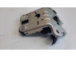 Замок задней крышки