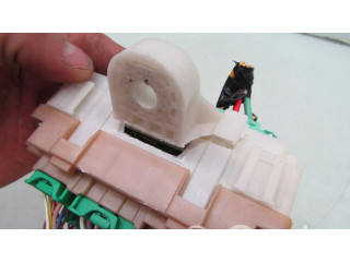 Блок предохранителей  747048360W   Honda HR-V    