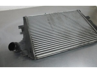 Интеркулер VP4FLH-9L440-AF Alfa Romeo 159