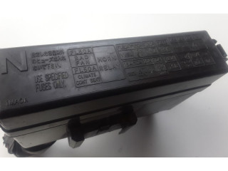 Блок предохранителей 243841CA0A Infiniti M Y51