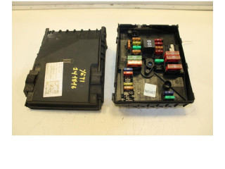 Блок предохранителей    Skoda Yeti (5L)    