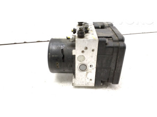 Блок АБС 34526769164, 6769164 BMW Z4 E85 E86 2002 - 2008 года