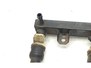 Vstřikovací lišta 0280150716, 0280160248 BMW 5 E28