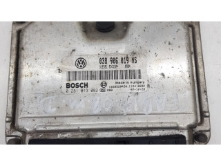 Блок управления двигателя 038906019NS, 1039S20430 Skoda Fabia Mk2 (5J)