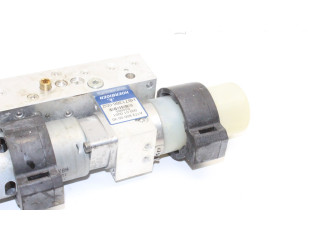 Turbodmychadlo Нагнетатель A1728000030   Mercedes-Benz SLK R172   M 271.861