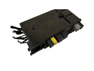 Pojistková skříňka 2035453101, 5DK00848642 Mercedes-Benz C W203 2004