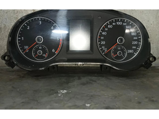 Панель приборов 5C6920870A   Volkswagen Jetta V       