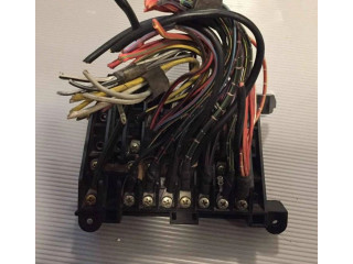 Блок предохранителей  1235400650   Mercedes-Benz W123    