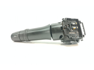 Ручка стеклоочистителей Mitsubishi Outlander