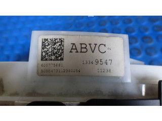 Панель приборов 13349547, 600775881   Opel Meriva B       