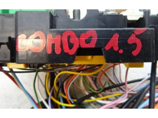 Блок управления двигателем Блок управления 9804848580   Opel Combo E