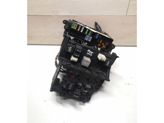 Блок комфорта 3C0937049E, S01NZ04   Skoda Octavia Mk2 (1Z)   