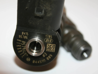 Vstřikovač 0445111009, 95706 BMW 5 G30 G31 pro naftový motor 2.0
