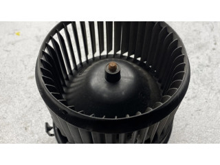 Вентилятор печки 64119297751 BMW i3