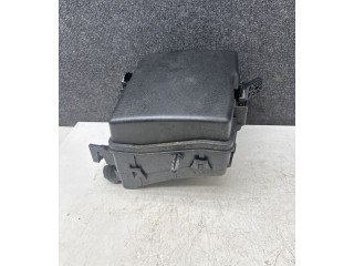 Блок предохранителей 919502W010 KIA Sorento