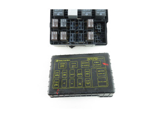 Ящик предохранителей (комплект) SsangYong Rexton