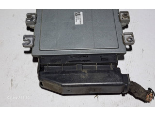 Блок управления двигателя 8200483732, 8200326380 Dacia Logan I