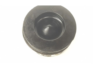 Píst 057107065CA Audi Q7 4M pro naftový motor 4.1