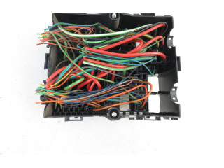 Блок предохранителей  2N1T14401BJ   Ford Fusion    