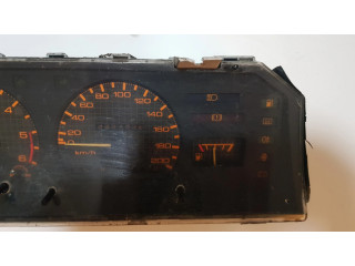 Přístrojová deska Nissan Bluebird 1989 NP6810