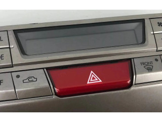 Блок управления климат-контролем 72311AJ030   Subaru Outback