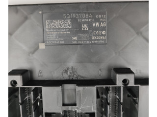 Блок комфорта A3C10968801, 5Q1937084   Skoda Karoq   