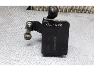 Блок АБС 1C0907379K, 1J0614417D Skoda Octavia Mk1 (1U) 1996 - 2004 года