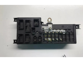 Блок предохранителей 30728008, 518828108 Volvo S80