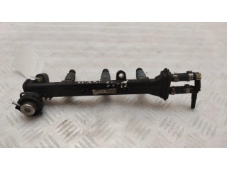 Топливная рампа A1600700295 Smart ForTwo I 0.6