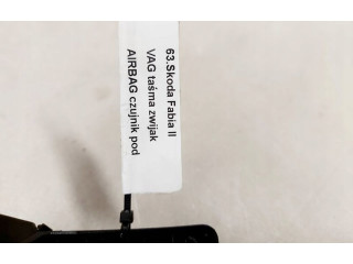 Руль Skoda Fabia Mk2 (5J) 2007 - 2014 года 283.396